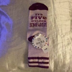 💗NWT Fun Socks Size 9–11 Closet Must Have 💗